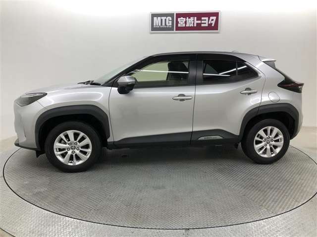 Toyota Yaris Cross 4