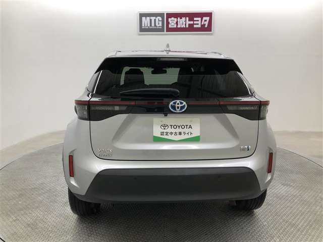 Toyota Yaris Cross 8