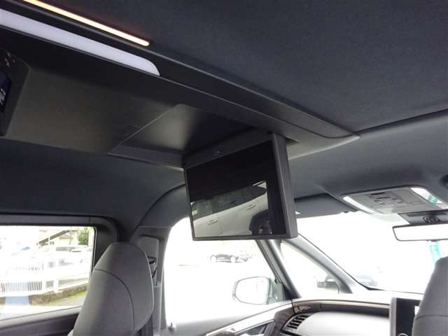 Toyota Alphard 7