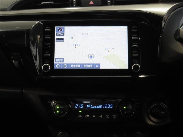 Toyota Hilux 7
