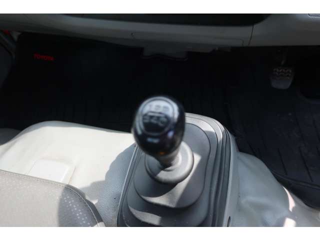 Toyota Toyoace 11