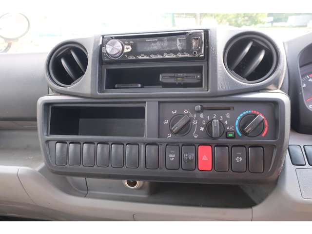 Toyota Toyoace 10