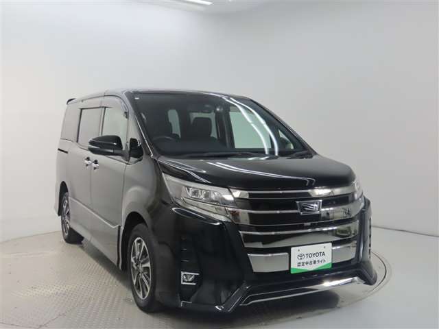 Toyota Noah 10