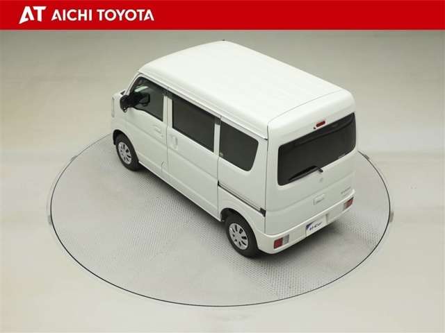 Suzuki Every 12