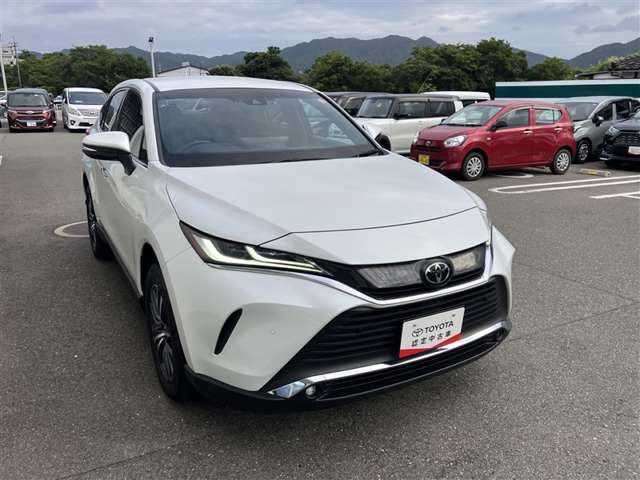 Toyota Harrier 3