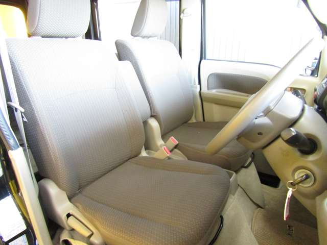 Nissan NV100 Clipper 6