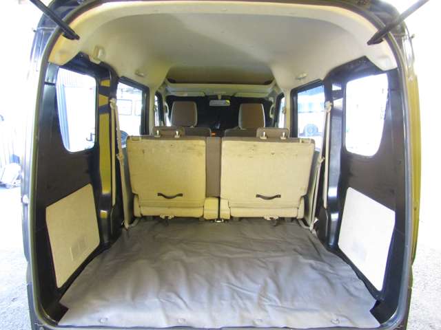 Nissan NV100 Clipper 9