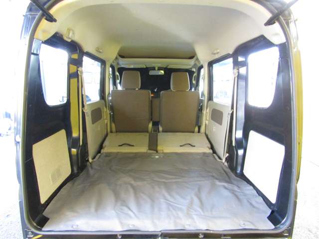 Nissan NV100 Clipper 10