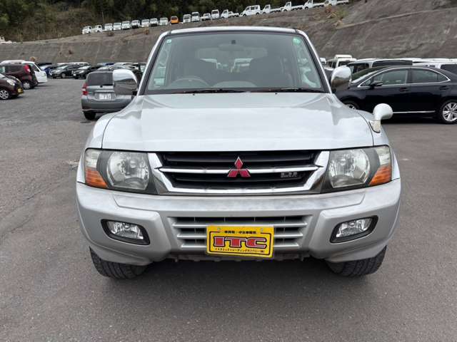 Mitsubishi Pajero 2