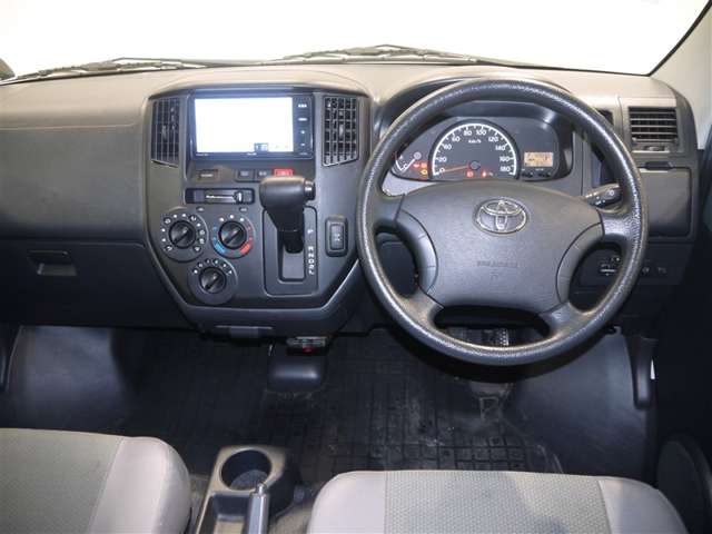 Toyota Town Ace Van 5