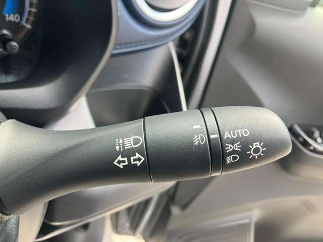 Mitsubishi eK X 12