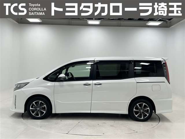 Toyota Noah 11
