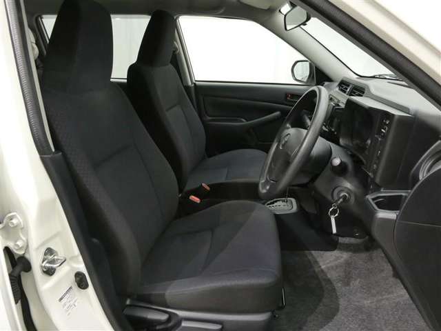 Toyota Probox Van 10