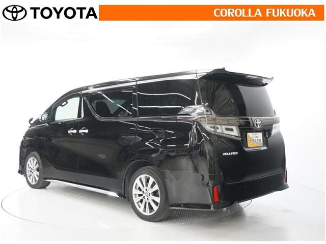 Toyota Vellfire 7