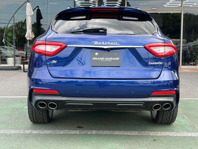 Maserati Levante 7