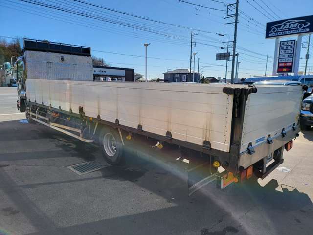 Isuzu Forward 6
