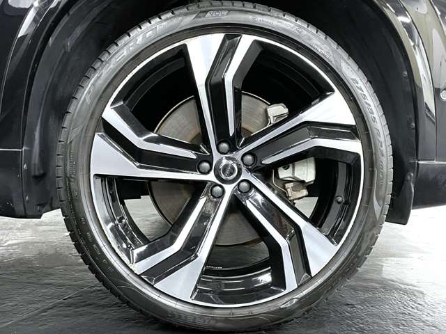 Volvo XC90 5