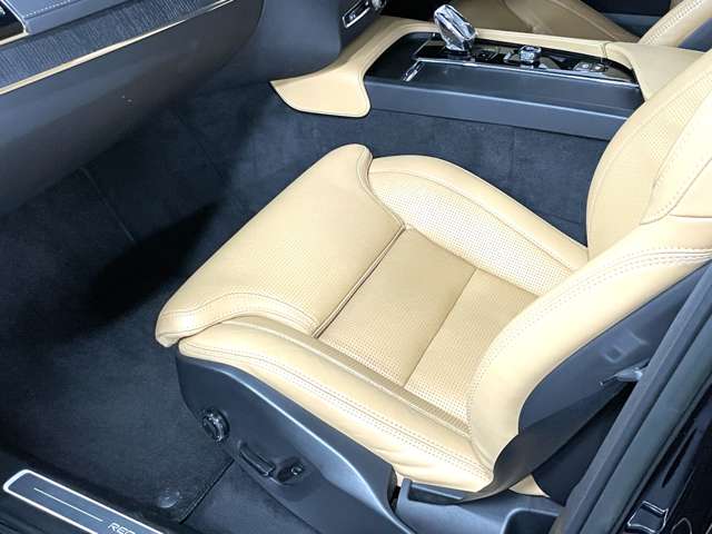 Volvo XC90 9