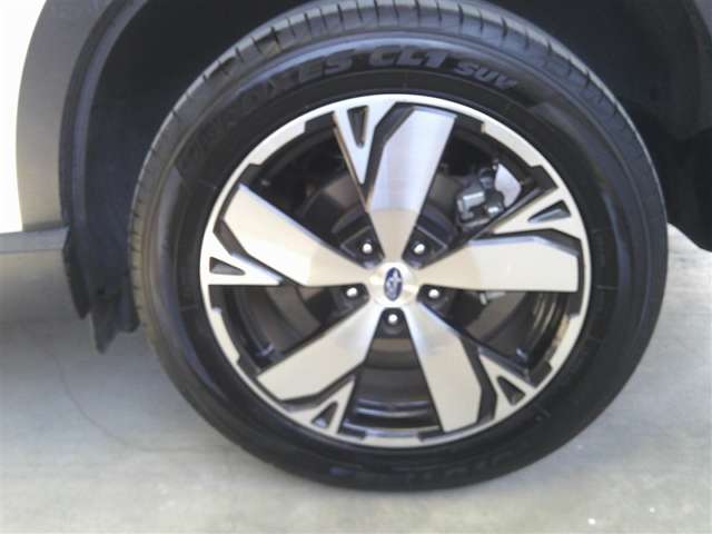 Subaru Forester 5