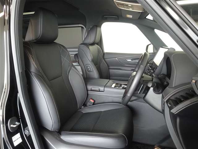 Toyota Vellfire 4
