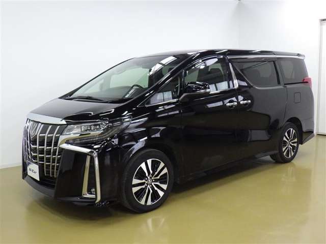 Toyota Alphard 4
