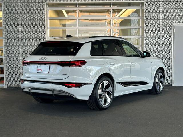 Audi Q6 e-tron 4