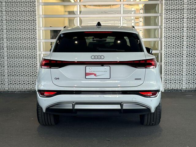 Audi Q6 e-tron 5