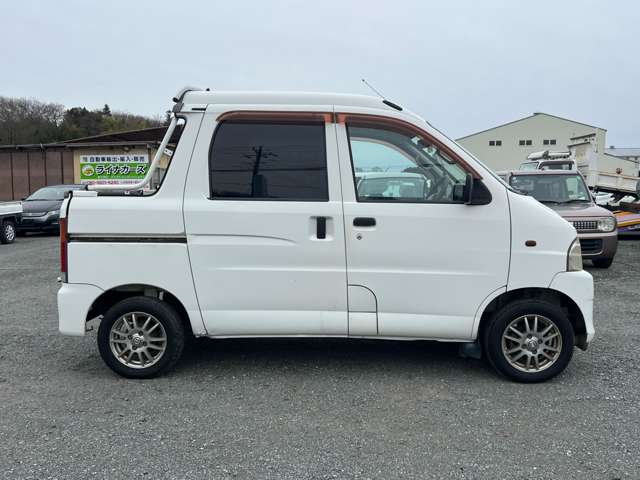 Daihatsu Hijet Deck Van 4