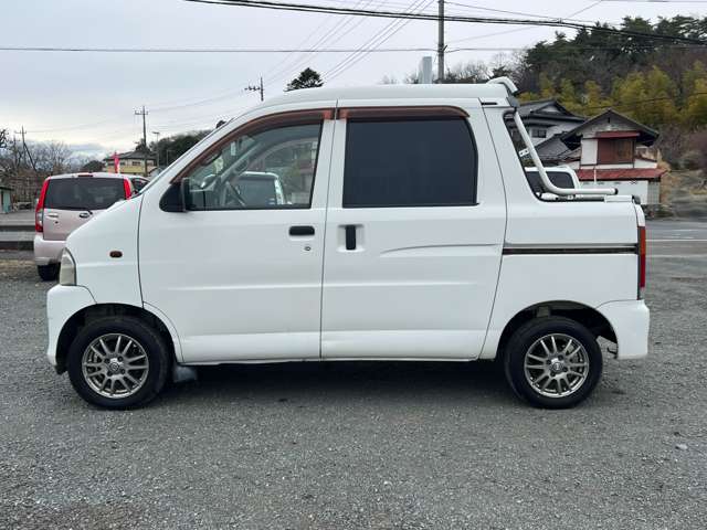 Daihatsu Hijet Deck Van 5