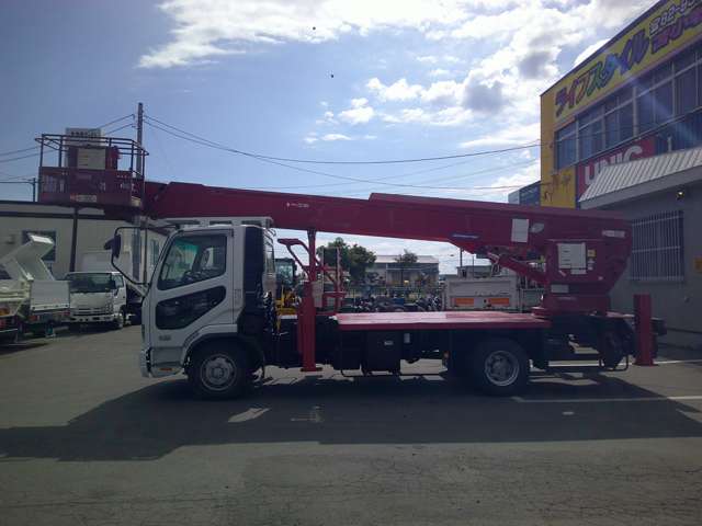 Mitsubishi Fuso Fighter 4