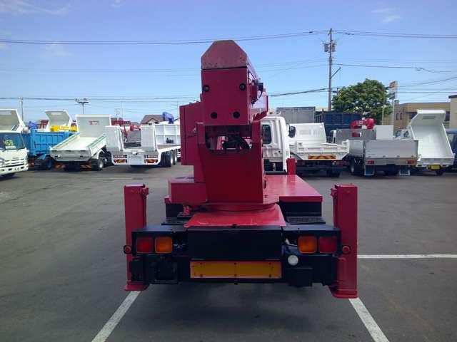 Mitsubishi Fuso Fighter 6