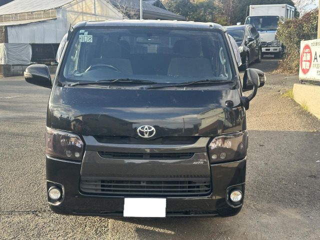 Toyota Hiace Van 2
