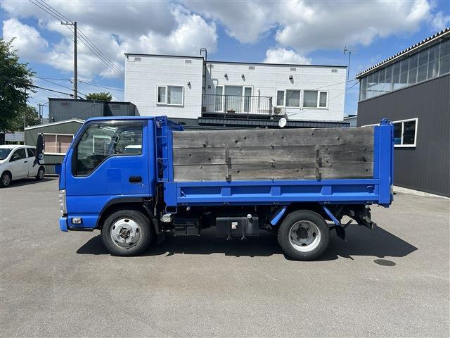 Isuzu Elf 3
