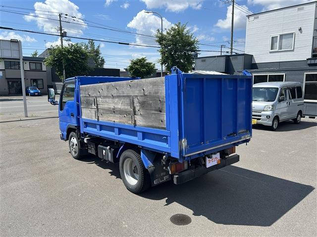 Isuzu Elf 4