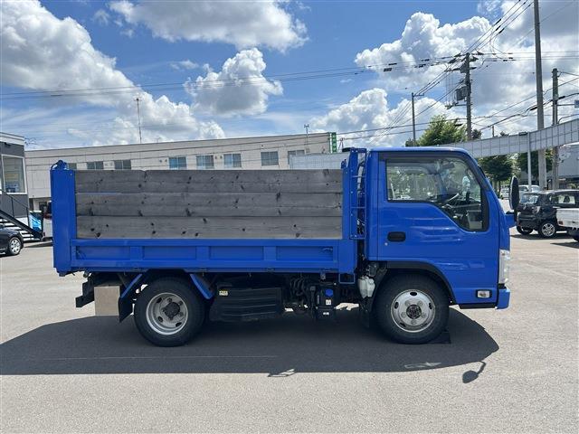 Isuzu Elf 7