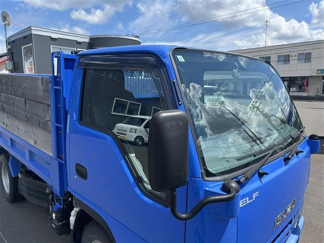 Isuzu Elf 8