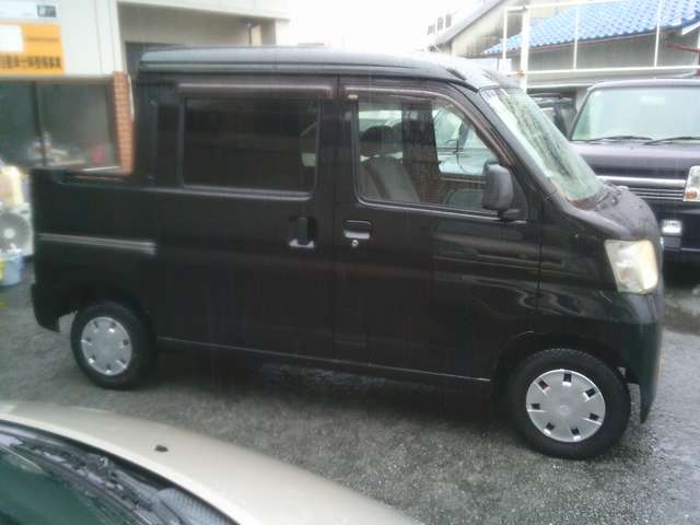 Daihatsu Hijet Deck Van 2