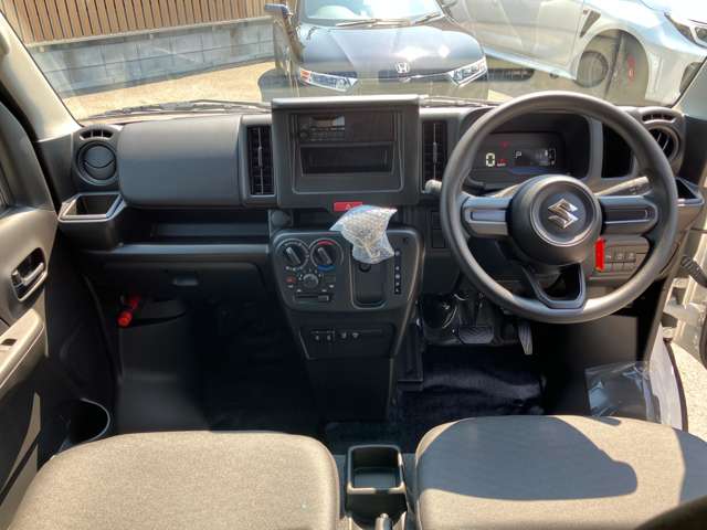 Suzuki Every 8