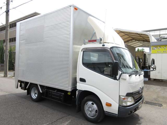 Toyota Toyoace 11