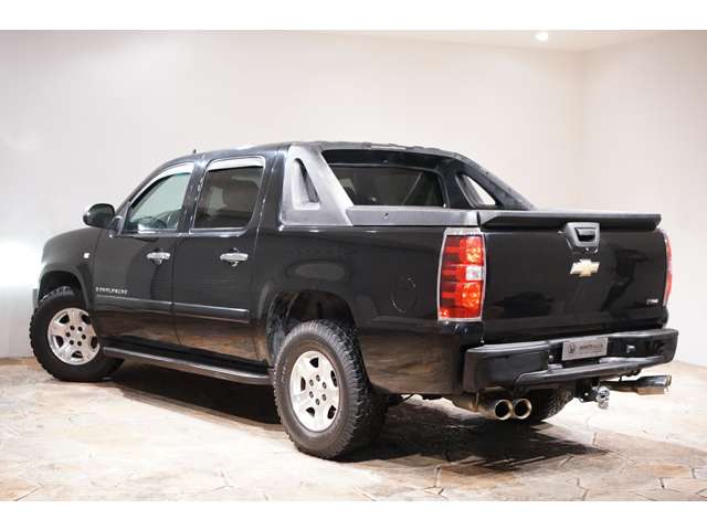 Chevrolet Avalanche 11
