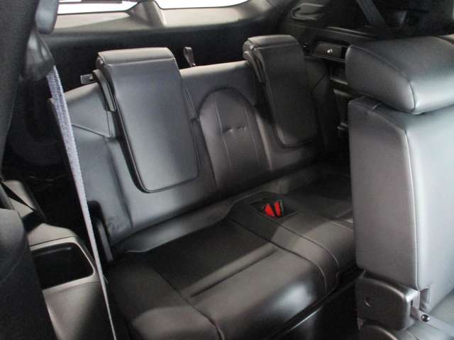 Mitsubishi Outlander 11
