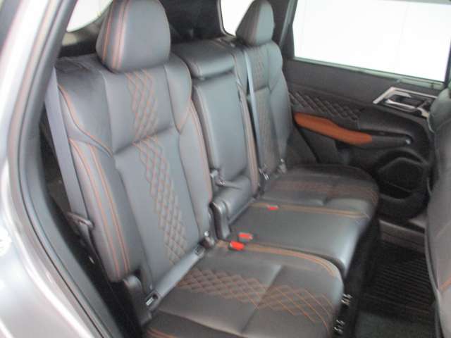 Mitsubishi Outlander 8
