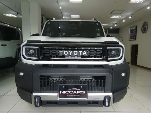 Toyota Land Cruiser FJ 2