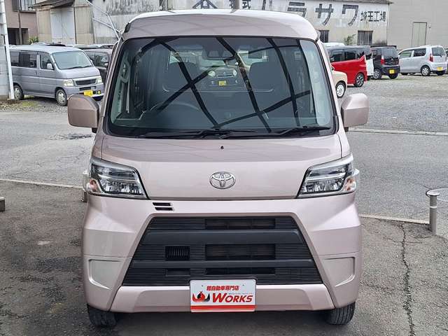 Toyota Pixis Van 3