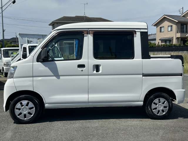 Daihatsu Hijet Deck Van 9