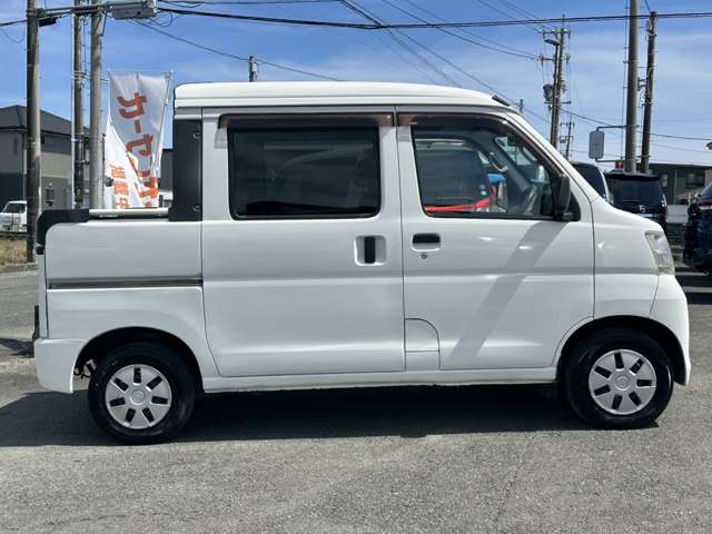 Daihatsu Hijet Deck Van 10
