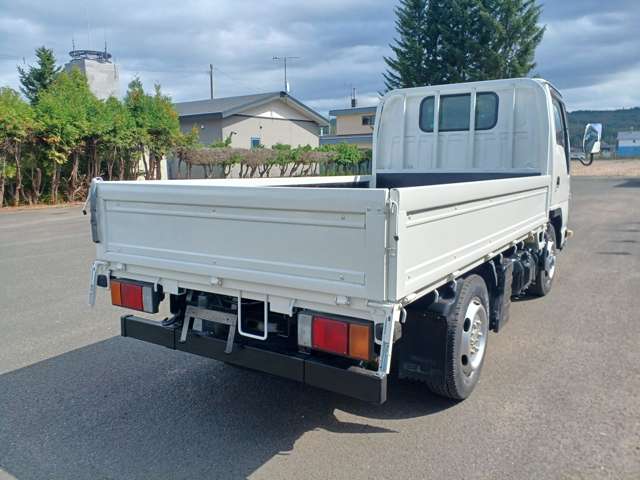 Isuzu Elf 5