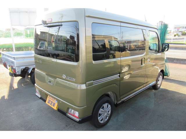 Daihatsu Atrai 5