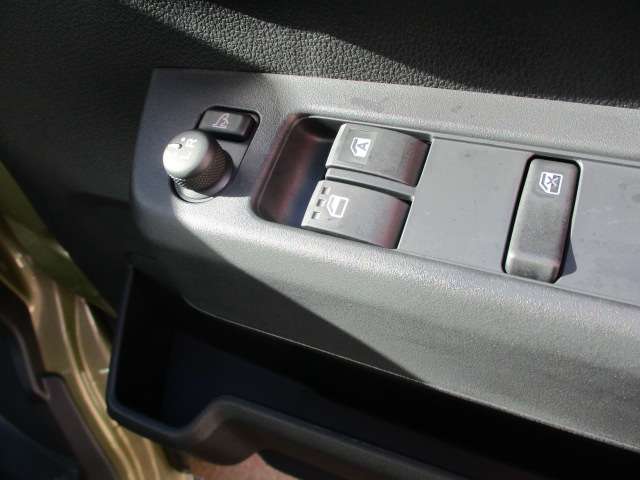 Daihatsu Hijet Deck Van 12