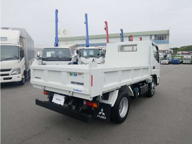Mitsubishi Fuso Canter 5